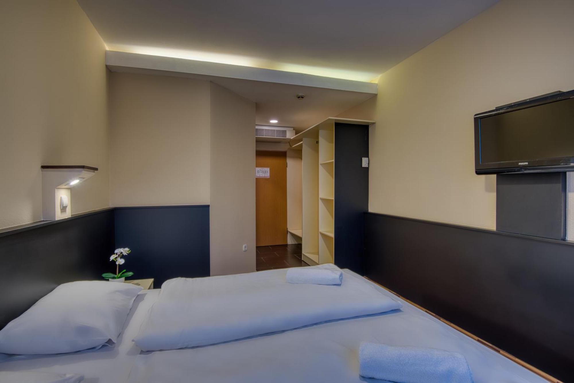 City Budget Hotel Budapest Exterior foto